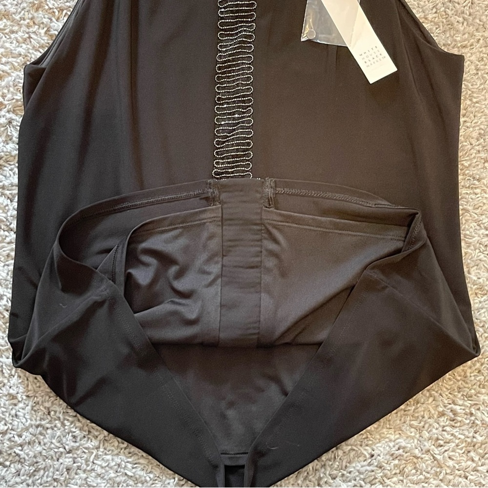 WHBM Sleeveless Top - Picture 3 of 3